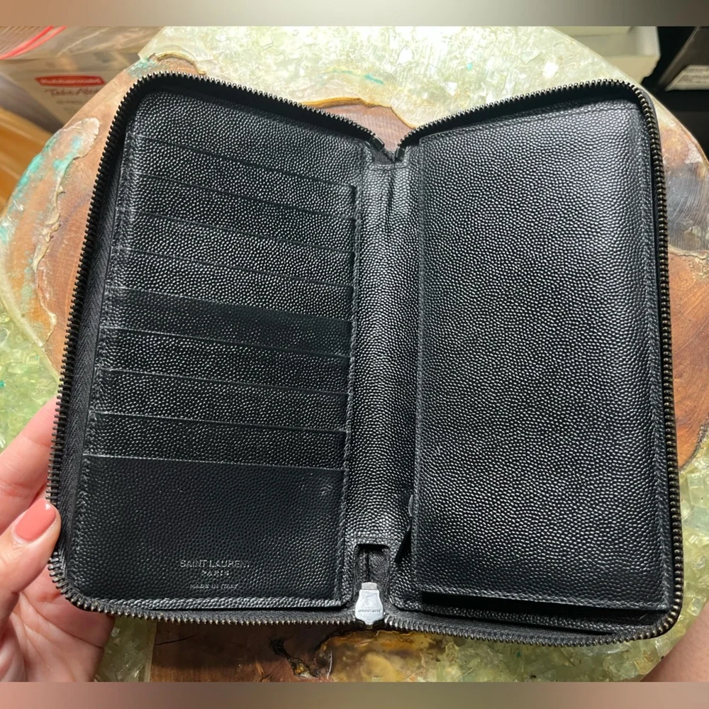 Yves Saint Laurent Black Wallet - Picture 3 of 5